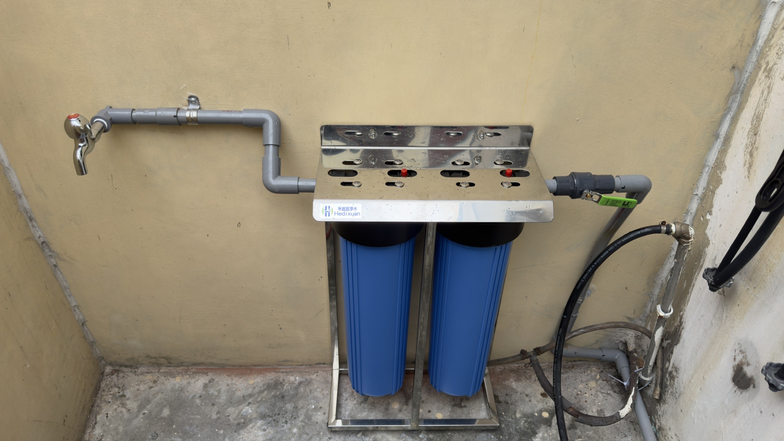 台中烏日安裝洗車過濾，使用兩道全戶過濾淨水機種EG-202-禾迪宣 Hedixuan | 淨水客製化、廚下淨水器、淨水器選擇推薦，滿足飲用水需求、生飲淨水工坊、RO機、台中淨水、新竹淨水、新北淨水、台南淨水，安裝淨水器